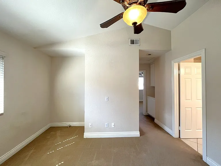 940 Birmingham Dr — Photo 37