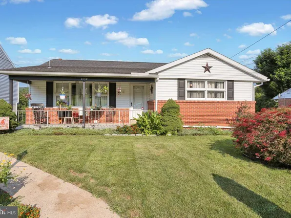 1439 Butter Ln, Reading, PA 19606