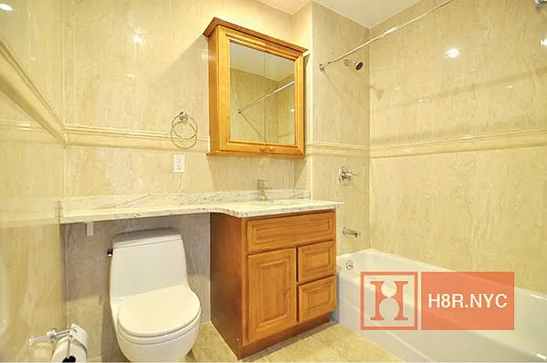 Rented by Happy 8 Realty | media 18