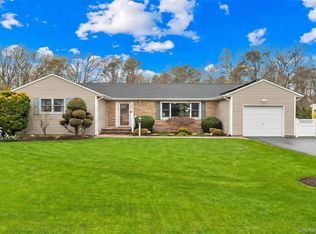 1390 Thompson Drive, Bay Shore, NY 11706