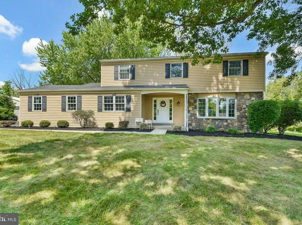 66 Barley Rd, Ivyland, PA 18974