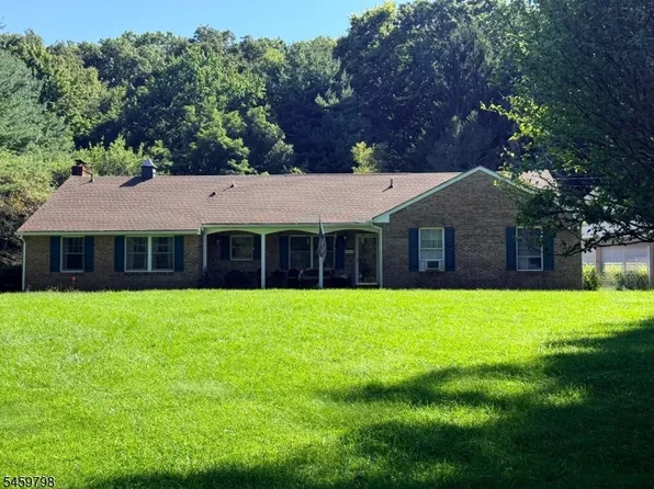 95 Sliker Rd, Lebanon Twp., NJ 08826