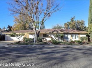 1399 Oregon Dr, Merced, CA 95340