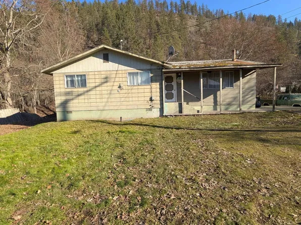 422 Old School Ave, Stites, ID 83552