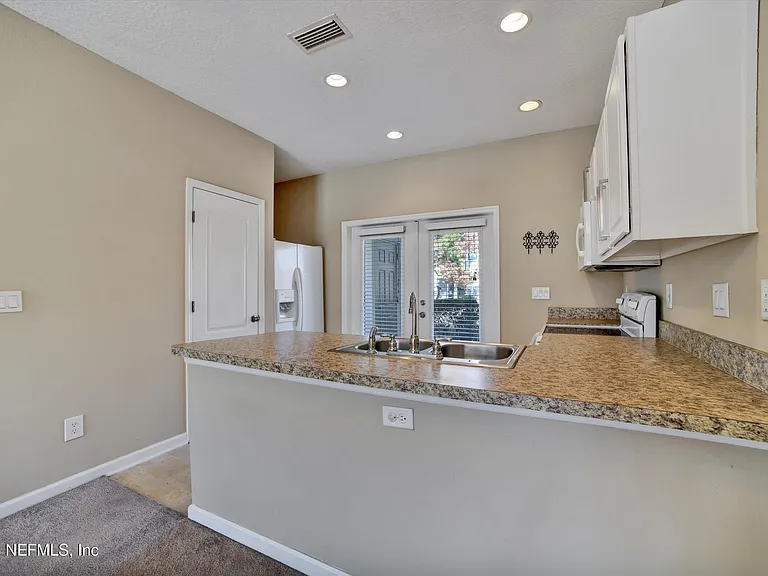 480 Cabernet Pl — Photo 8