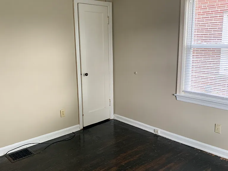 546 Butler Ave — Photo 26