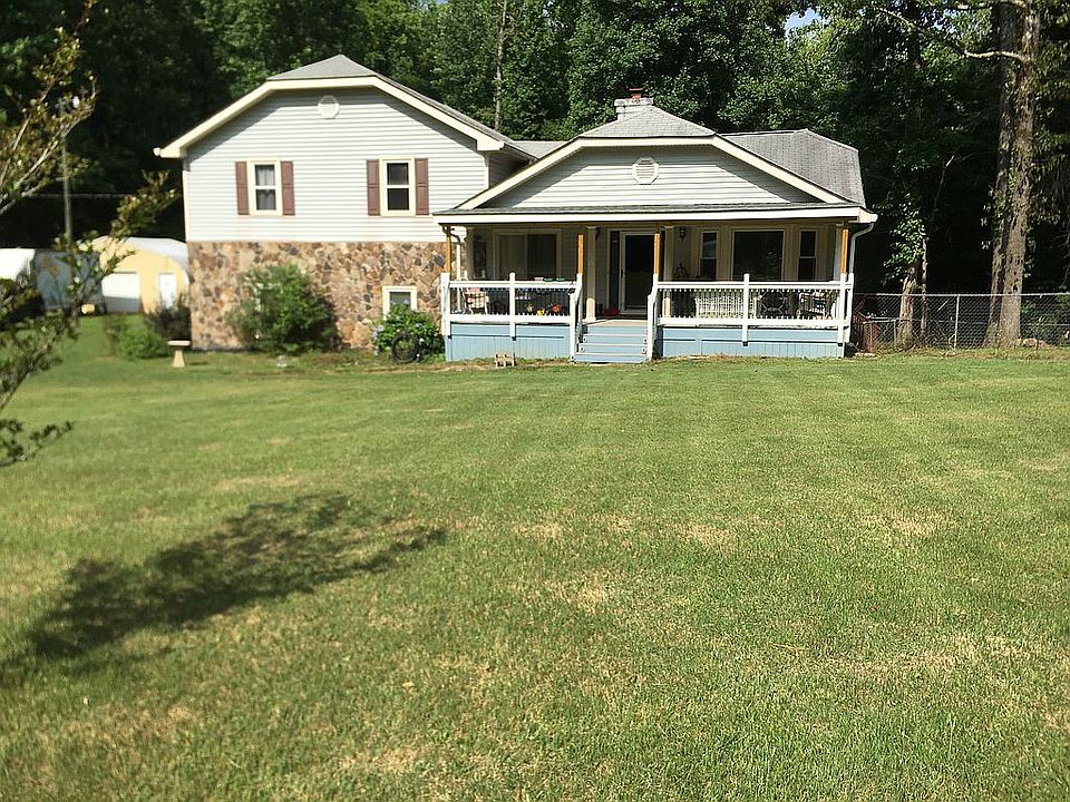 2nd image of 516 Dial Mill Rd