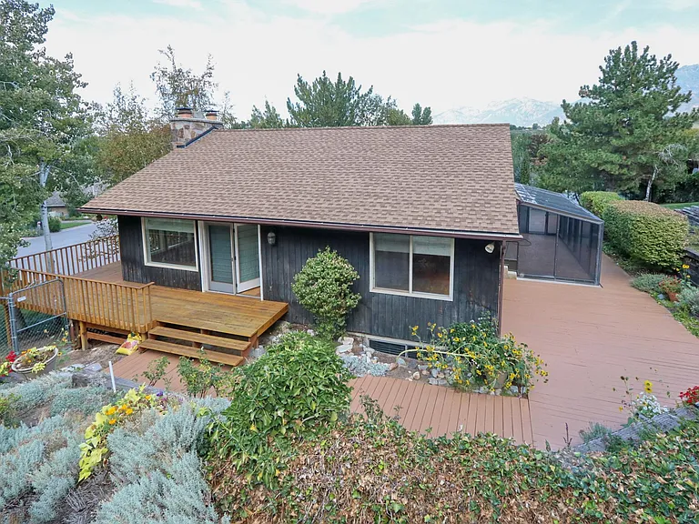 10729 S Maple Hill Cir — Photo 21