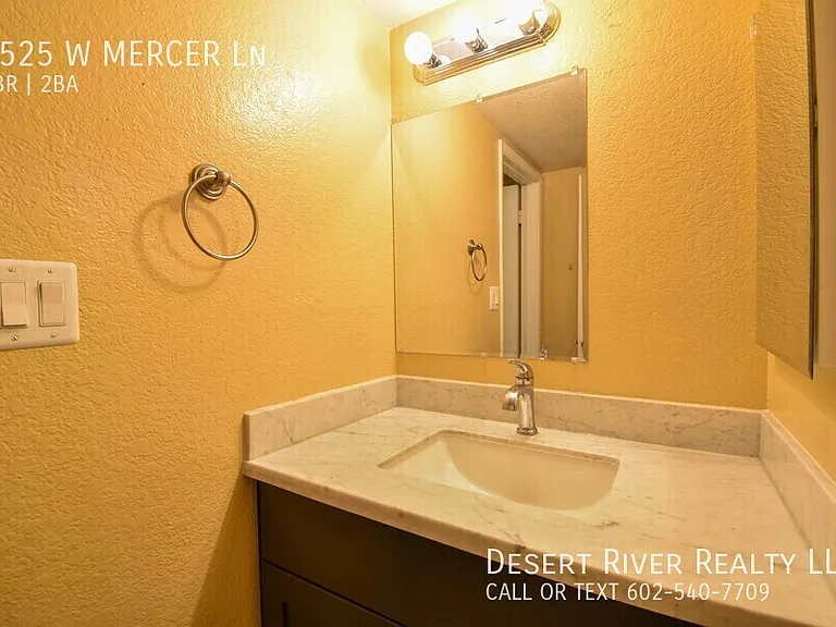 6525 W Mercer Ln — Photo 10