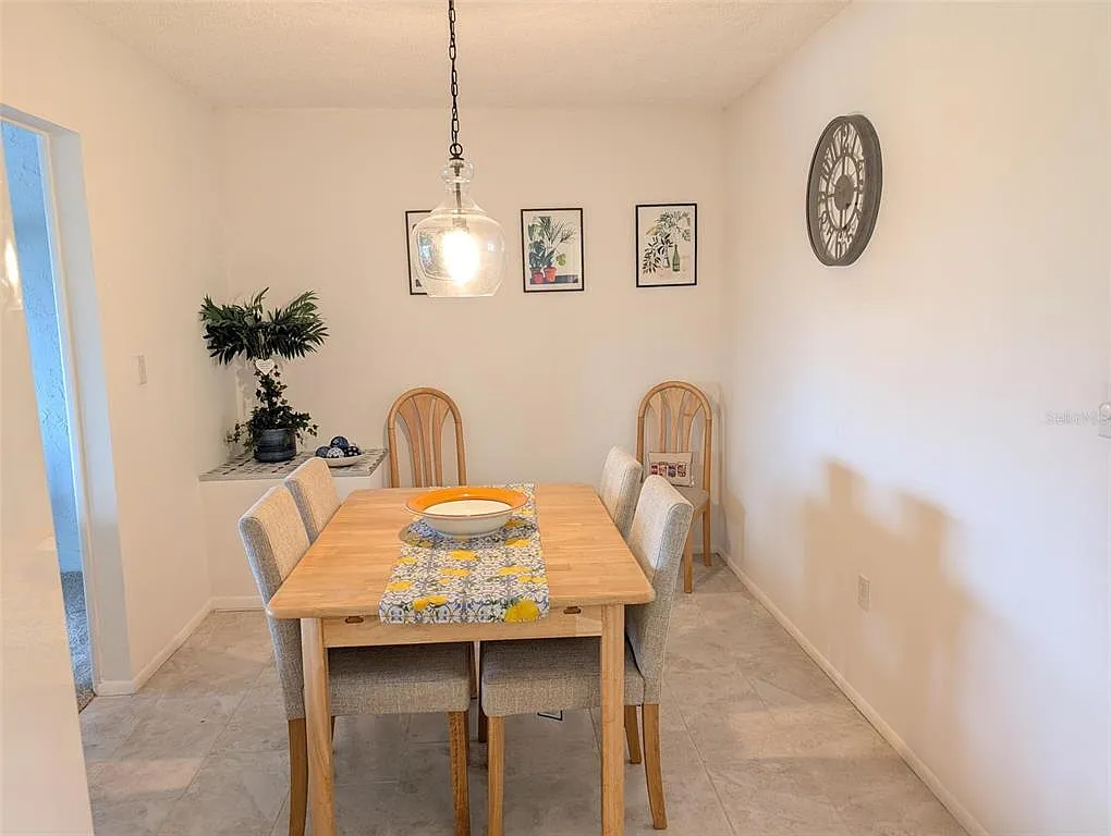 2 bed, 2.0 bath, 1032 sqft, $2,995 — Photo 4