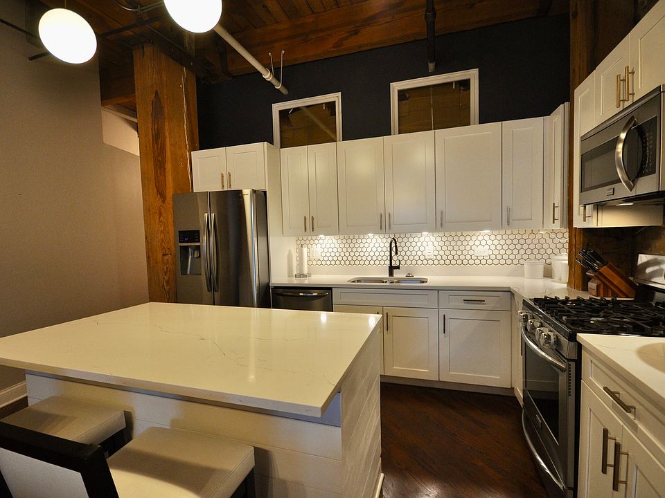 375 W Erie St Chicago, IL, 60654 Apartments for Rent Zillow