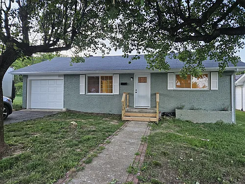 1310 Lake St Photo 1