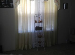 9750 Hickory Hollow Rd, Leesburg, FL 34788