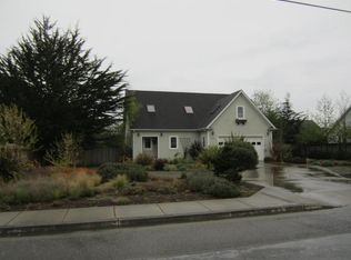 2722 Daffodil Ave, McKinleyville, CA 95519