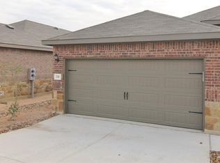 732 Saengerhalle Rd, New Braunfels, TX 78130