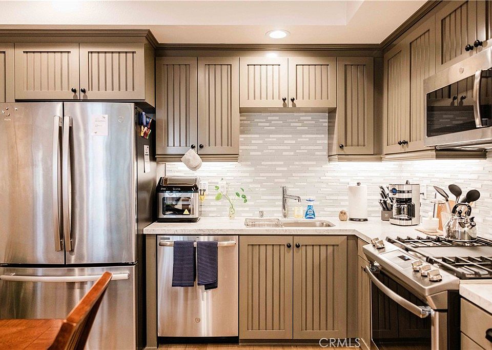 1st image of 627 Deep Valley Dr #216