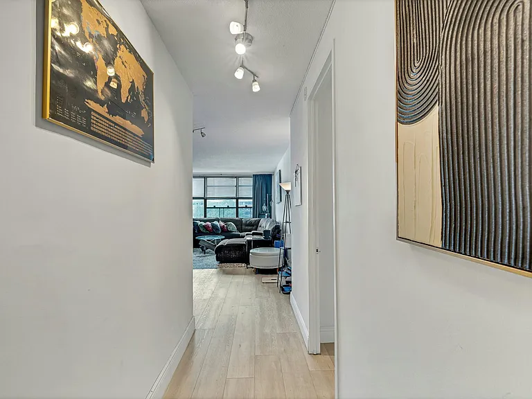 7002 John F Kennedy Blvd E #16H — Photo 3