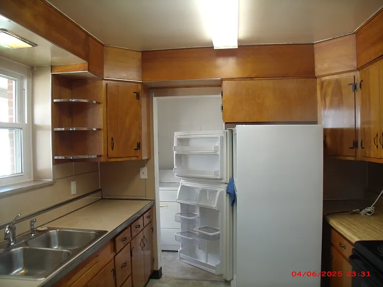 109 E Lincoln Ave #C — Photo 7