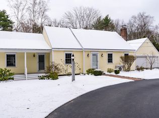 146 Brook Rd, Falmouth, ME 04105