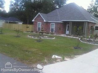 29436 Preston Pointe Dr, Livingston, LA 70754