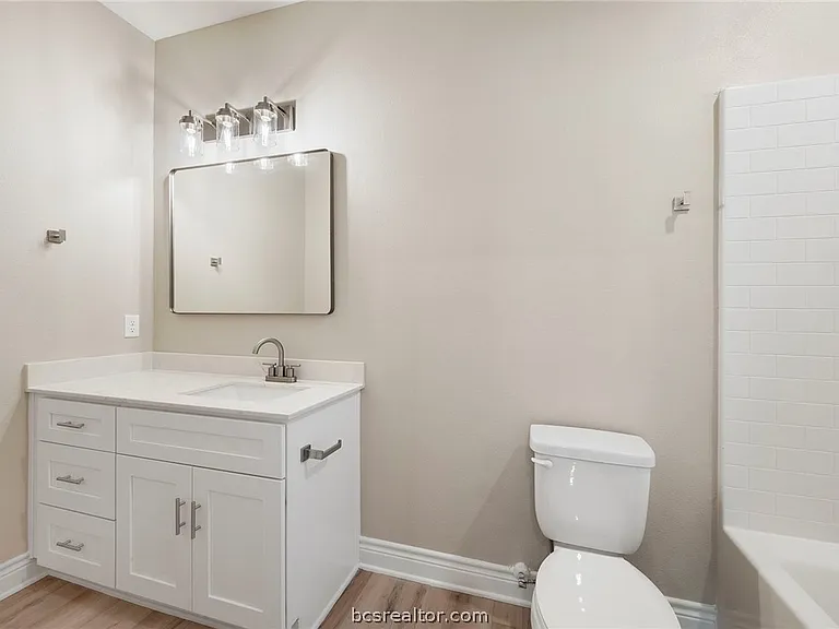 3213 Link St #112 — Photo 14