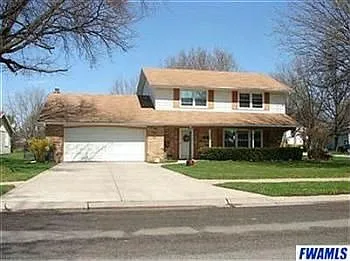 4635 Tamarack Dr photo 1
