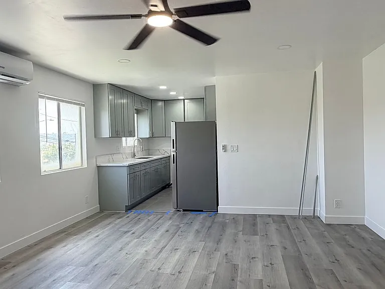 200 E Park Ave #4 — Photo 7