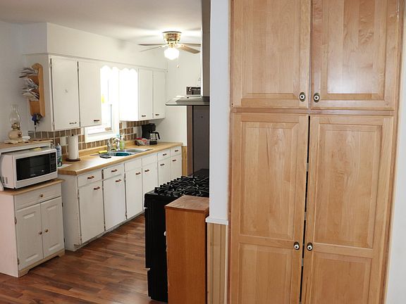 2nd image of 1233 Valley Vista Dr SE