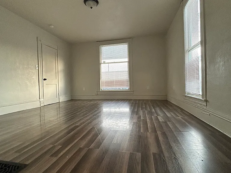 220 W Excelsior St #1 — Photo 2