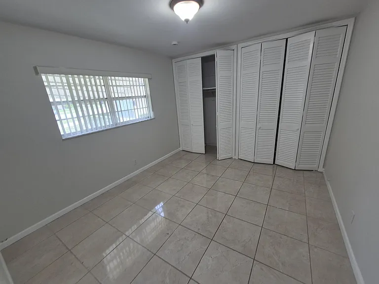 3709 Tyler St — Photo 12