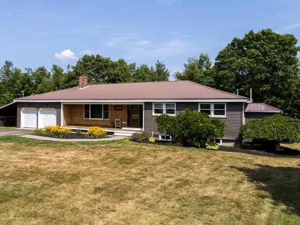 715 Webbs Mills Road, Raymond, ME 04071