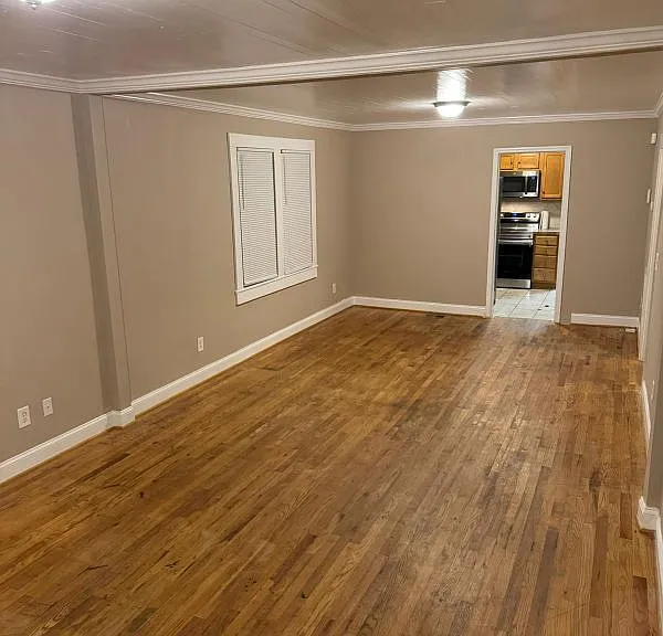 4354 Pineview Dr — Photo 6