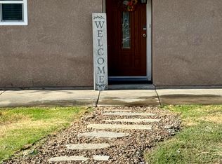 17492 Lane Dr, Madera, CA 93638