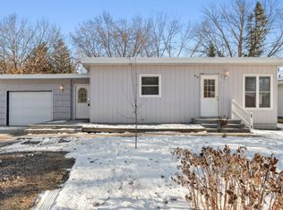 919 S Shore Dr, Forest Lake, MN 55025