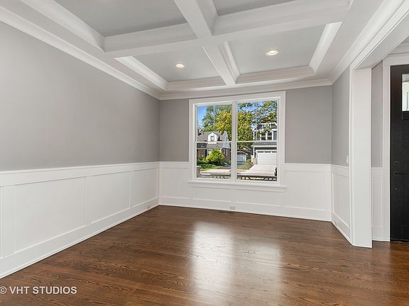 5th image of 629 S Fairfield Ave