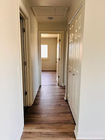 3 bed, 1373 sqft, $3,000 — Photo 4