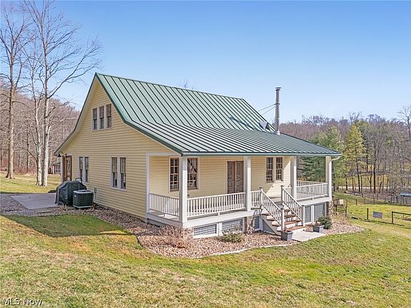 2nd image of 2210 Scroll Rd SW