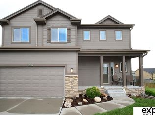 14811 S 24th St, Bellevue, NE 68123