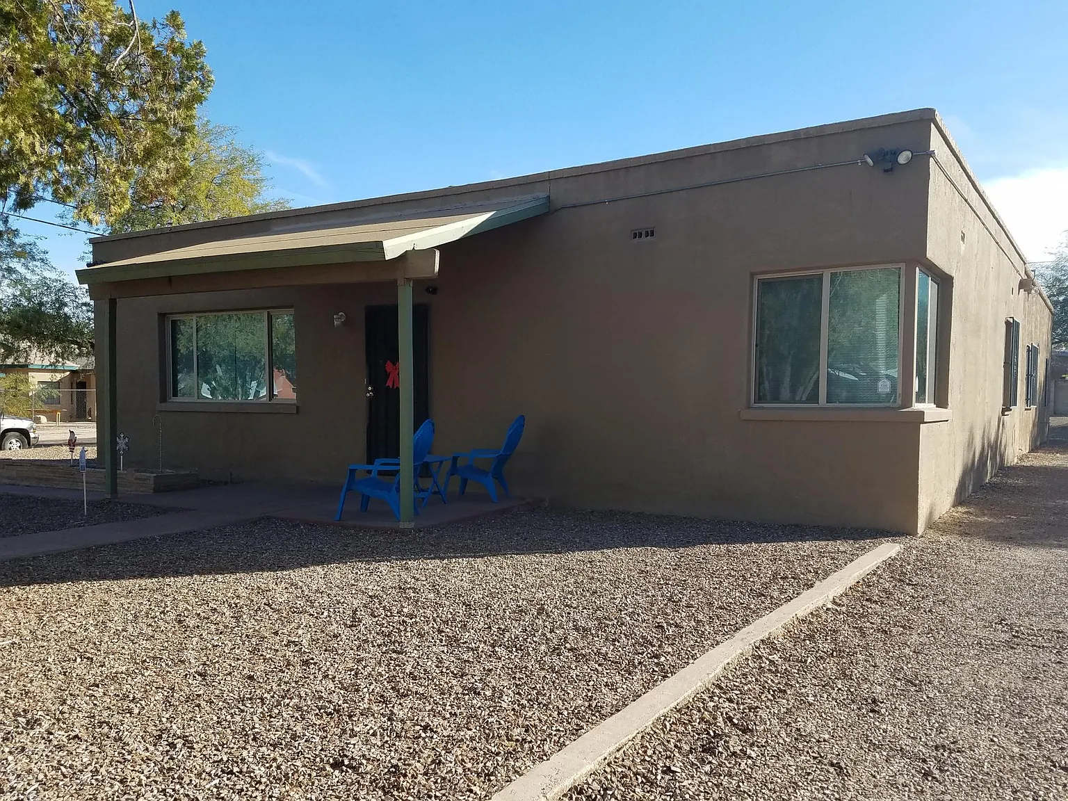 6 bed, 2536 sqft, $4,410 — Photo 1