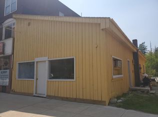 43 Congress St, Rumford, ME 04276