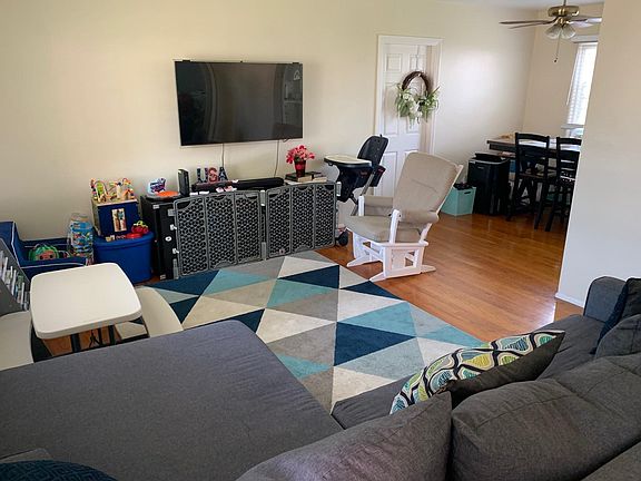 2nd image of 8803 Lucia Ave