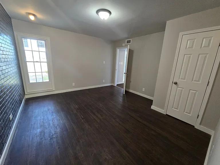 3701 Wesley Dr — Photo 55