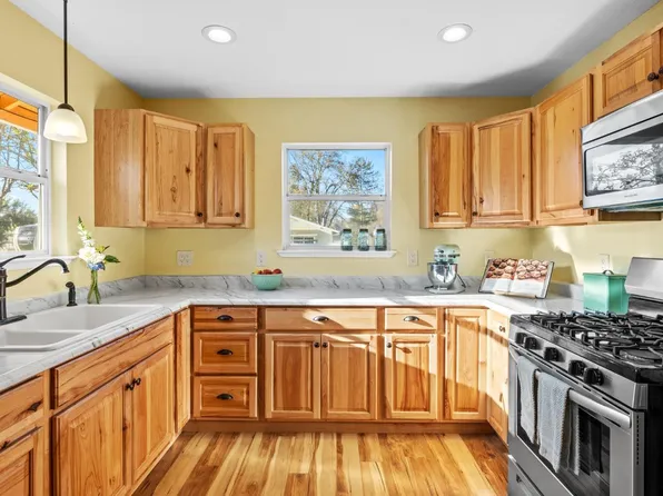 9011 Donald Street, Graton, CA 95444