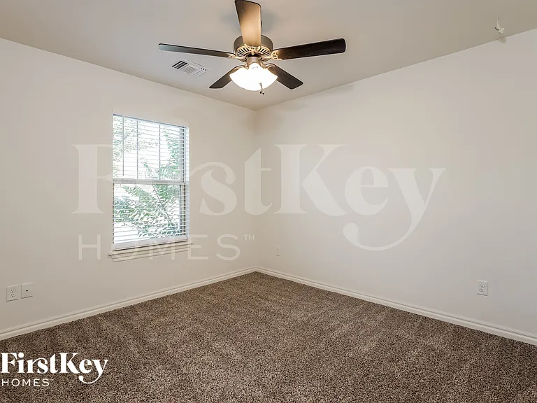 2809 Cypress Springs Blvd — Photo 12