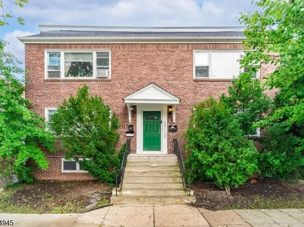 120-122 Tuxedo Pkwy, Newark City, NJ 07106
