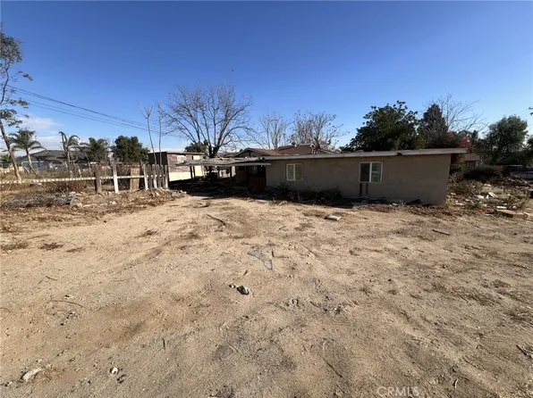 10667 Limonite Ave, Mira Loma, CA 91752