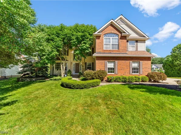 7601 Hunting Lake Dr, Painesville, OH 44077