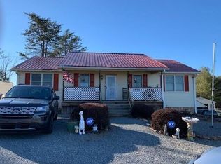 3511 Bonbrook Mill Rd, Boones Mill, VA 24065