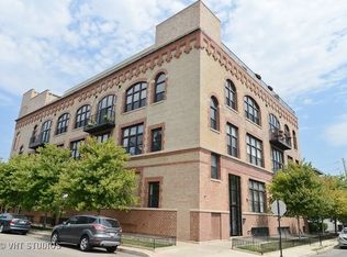 1050 W Hubbard St APT 3C, Chicago, IL 60642