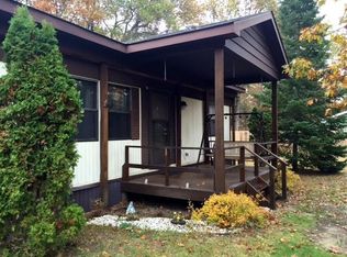 6746 Vola Rd, Indian River, MI 49749